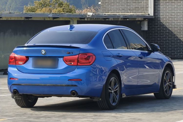 Used BMW 1 Series 2020 120i Fashion Model Exterior 5
