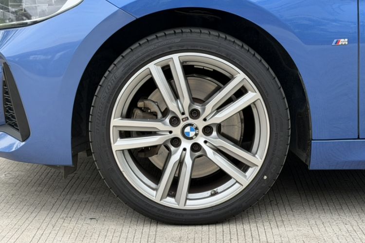 Used BMW 1 Series 2020 125i Leading Model M Sport Package Exterior 6