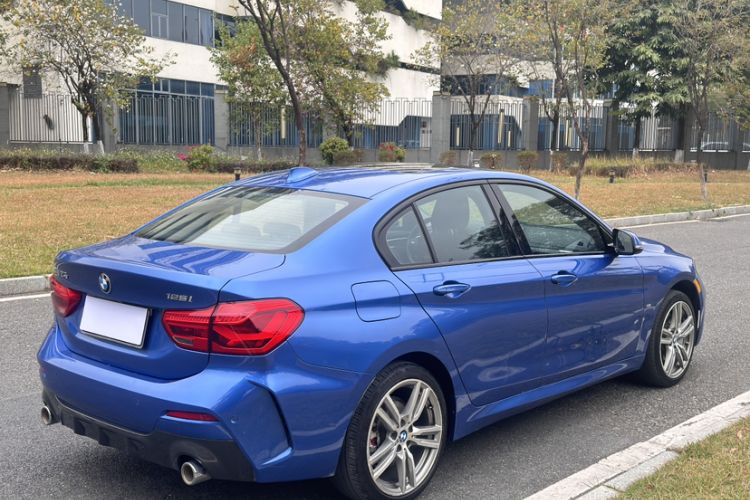 Used BMW 1 Series 2020 125i Leading Model M Sport Package Exterior 8