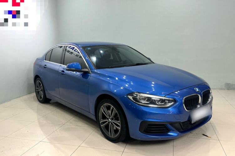 Used BMW 1 Series 2020 120i Fashion Model Exterior 9