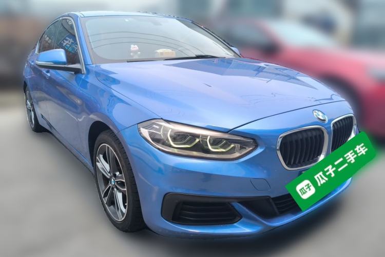 Used BMW 1 Series 2020 120i Fashion Model Front Right 45 Deg