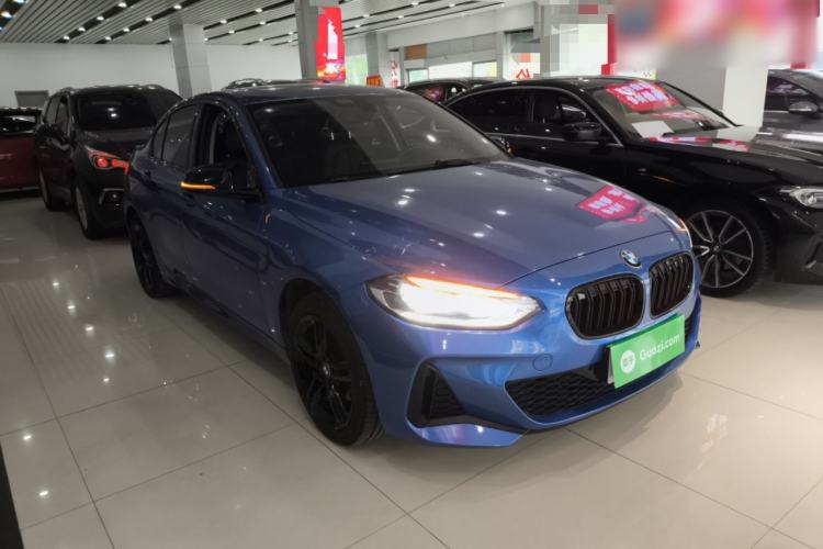 Used BMW 1 Series 2020 120i M Sport Package Front Right 45 Deg