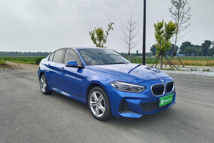 Used BMW 1 Series 2020 120i M Sport Package Front Right 45 Deg
