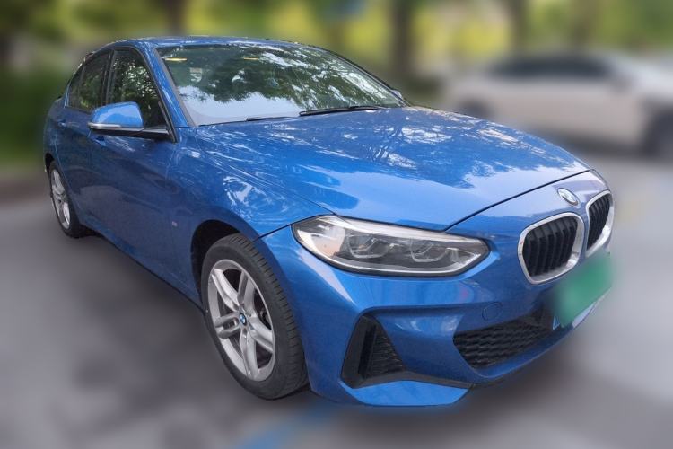 Used BMW 1 Series 2020 120i M Sport Package Front Right 45 Deg