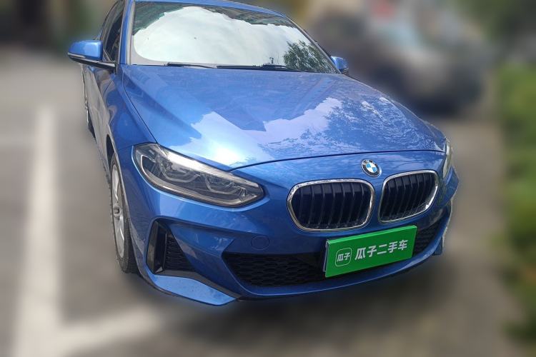 Used BMW 1 Series 2020 120i M Sport Package Front Right 45 Deg