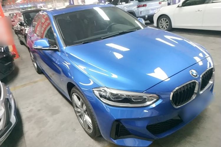 Used BMW 1 Series 2020 125i Leading Model M Sport Package Front Right 45 Deg