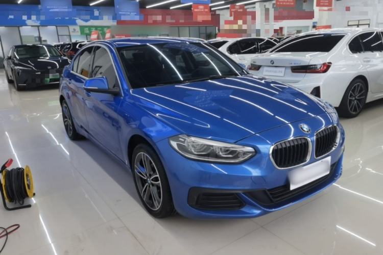 Used BMW 1 Series 2020 120i Fashion Model Front Right 45 Deg