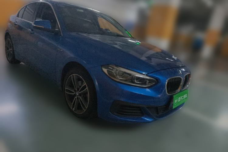 Used BMW 1 Series 2020 120i Fashion Model Front Right 45 Deg