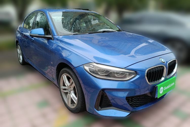 Used BMW 1 Series 2020 120i M Sport Package Front Right 45 Deg