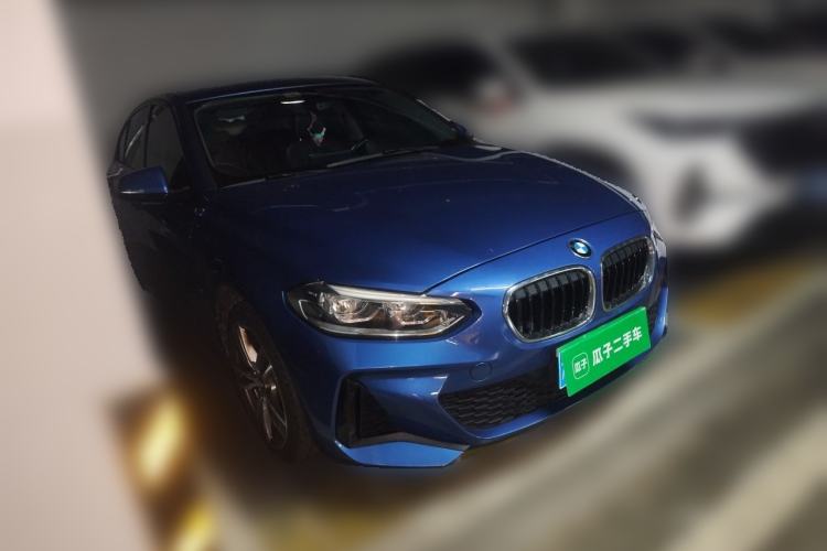 Used BMW 1 Series 2020 125i Leading Model M Sport Package Front Right 45 Deg