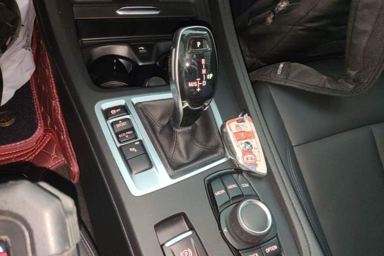 Used BMW 1 Series 2020 120i Fashion Model Gear Lever