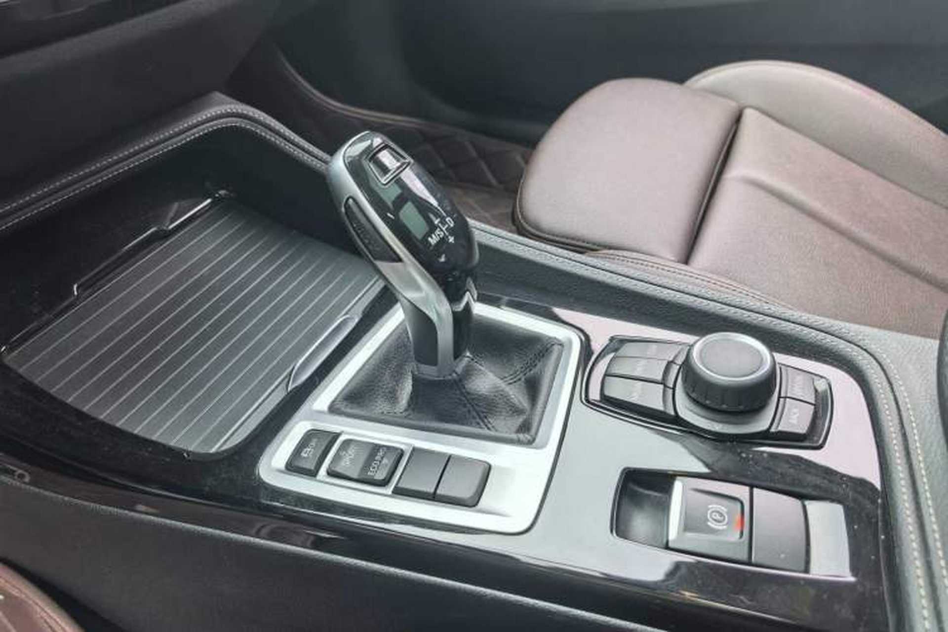 Used BMW 1 Series 2020 125i Leading Model M Sport Package Gear Lever