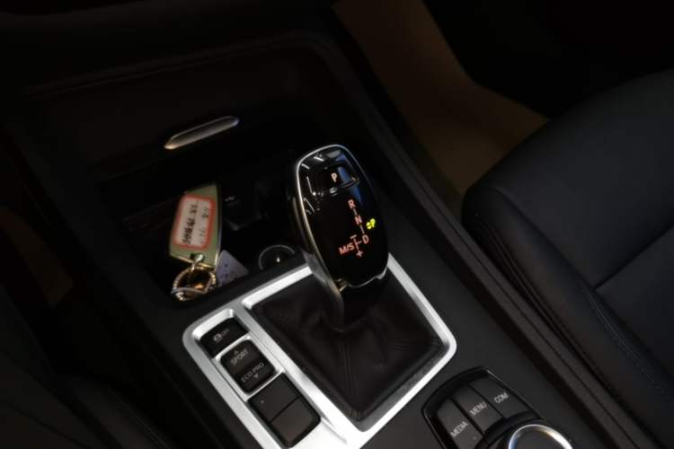 Used BMW 1 Series 2020 120i Fashion Model Gear Lever