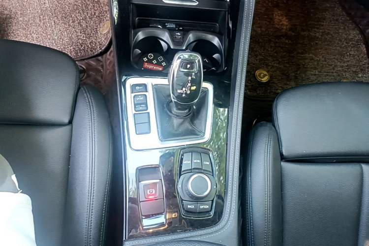 Used BMW 1 Series 2020 125i Leading Model M Sport Package Gear Lever