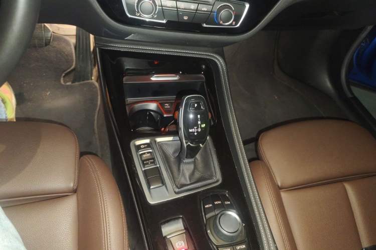 Used BMW 1 Series 2020 125i Leading Model M Sport Package Gear Lever