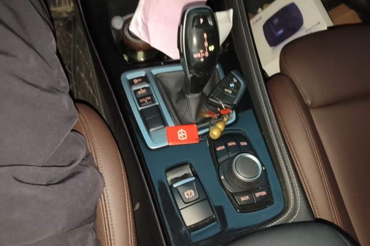 Used BMW 1 Series 2020 125i Leading Model M Sport Package Gear Lever