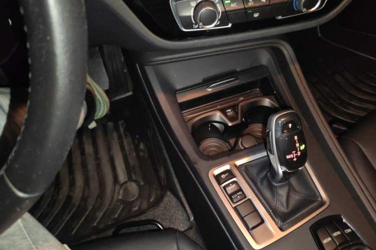 Used BMW 1 Series 2020 120i Fashion Model Gear Lever