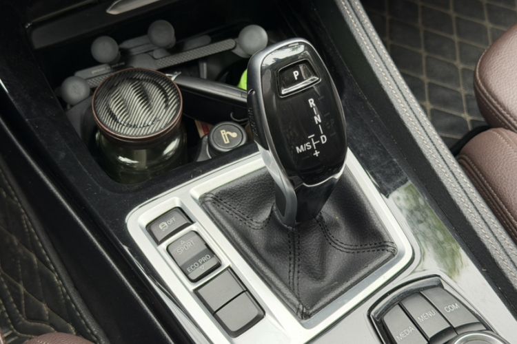 Used BMW 1 Series 2020 125i Leading Model M Sport Package Interior 1
