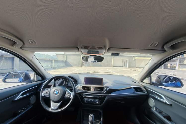 Used BMW 1 Series 2020 120i Fashion Model Interior 4