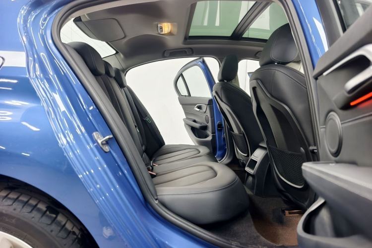 Used BMW 1 Series 2020 120i M Sport Package Interior 8