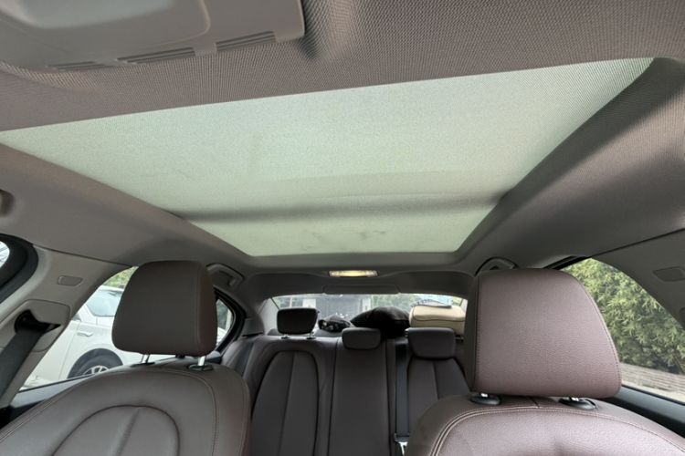 Used BMW 1 Series 2020 125i Leading Model M Sport Package Interior 9