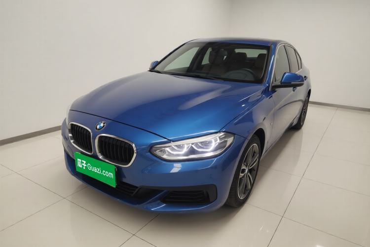 Ojetý BMW 1 Series 2020 120i Fashion Model Guazi used car, China used car export, Used car for sale, Used cars, Cheapest cars for sale