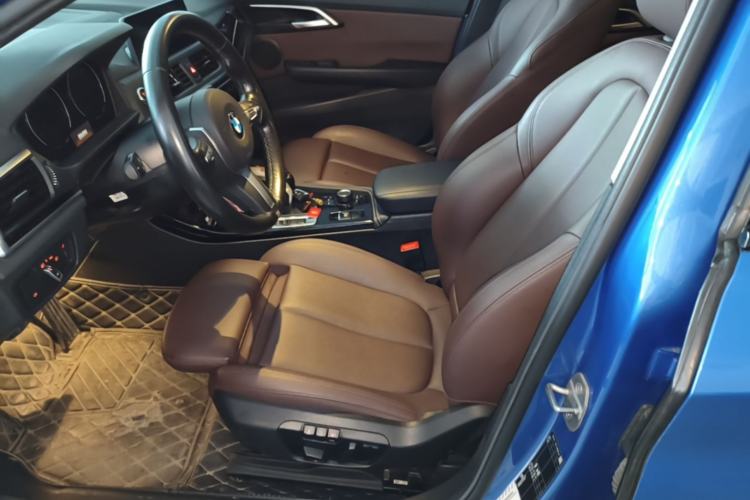 Used BMW 1 Series 2020 125i Leading Model M Sport Package Left Front Seat