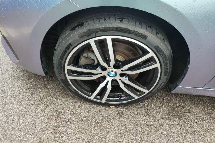 Used BMW 1 Series 2020 125i Leading Model M Sport Package Left Front Wheel Hub