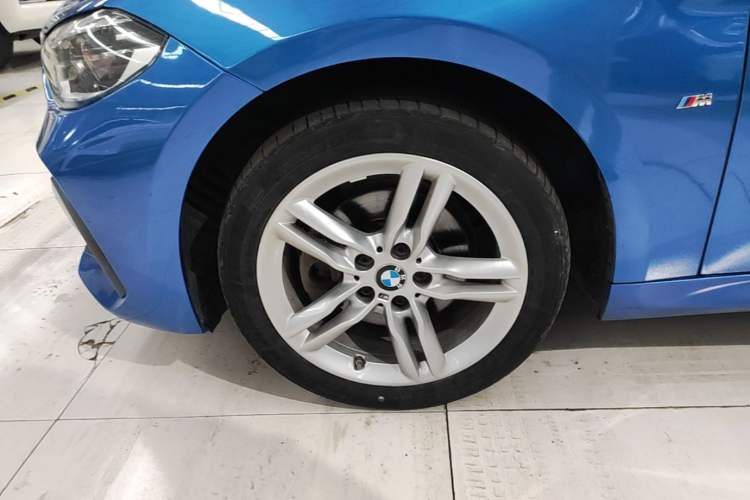 Used BMW 1 Series 2020 120i M Sport Package Left Front Wheel Hub