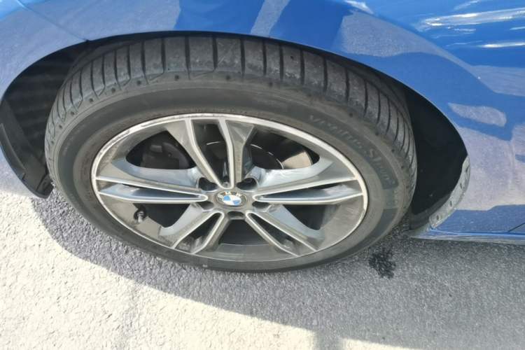 Used BMW 1 Series 2020 120i Fashion Model Left Front Wheel Hub