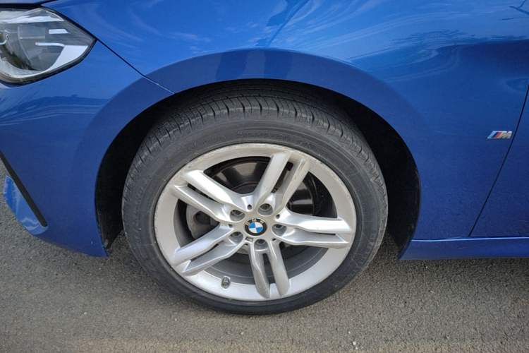 Used BMW 1 Series 2020 120i M Sport Package Left Front Wheel Hub