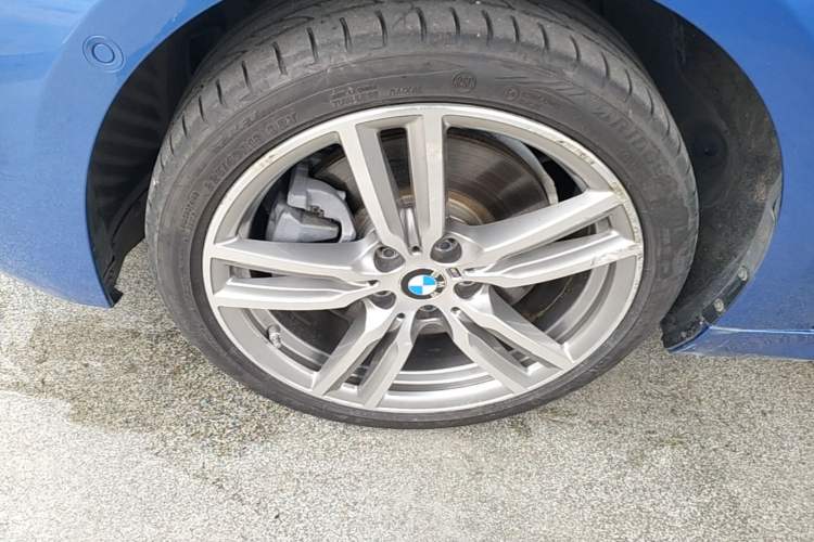 Used BMW 1 Series 2020 125i M Sport Package Left Front Wheel Hub