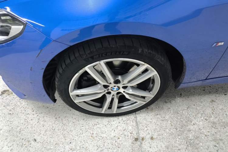 Used BMW 1 Series 2020 125i Leading Model M Sport Package Left Front Wheel Hub