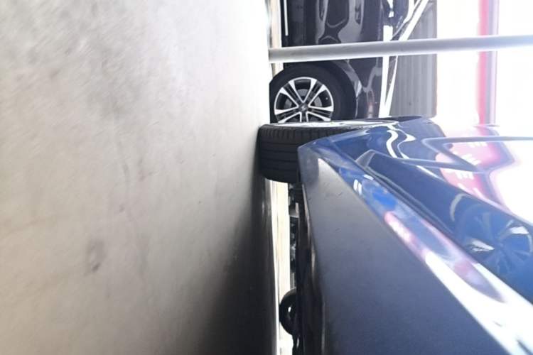 Used BMW 1 Series 2020 120i M Sport Package Left Side Sill