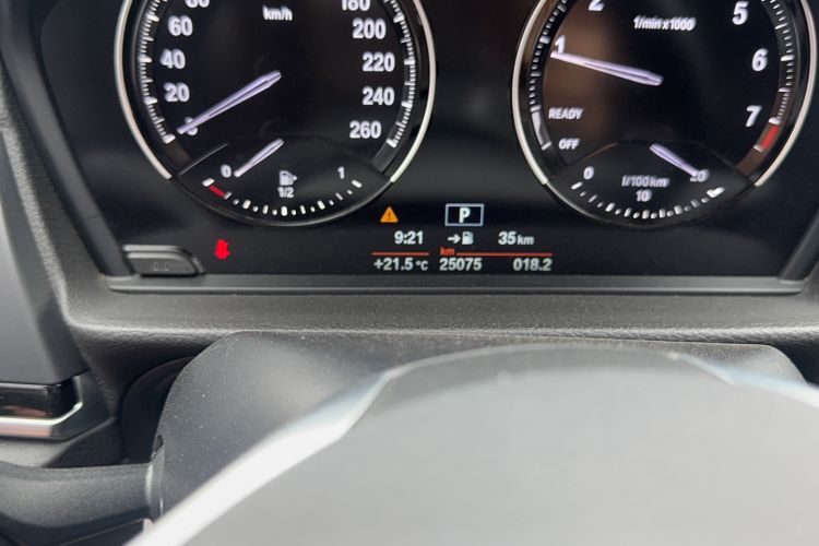 Used BMW 1 Series 2020 120i Fashion Model Odometer Close Up