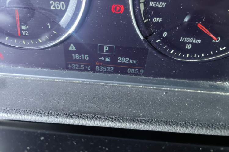 Used BMW 1 Series 2020 120i M Sport Package Odometer Close Up