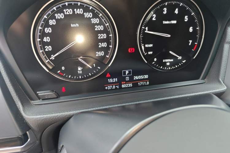 Used BMW 1 Series 2020 120i M Sport Package Odometer Close Up