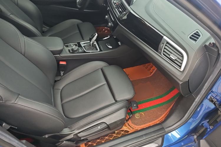 Used BMW 1 Series 2020 120i M Sport Package Right Front Seat