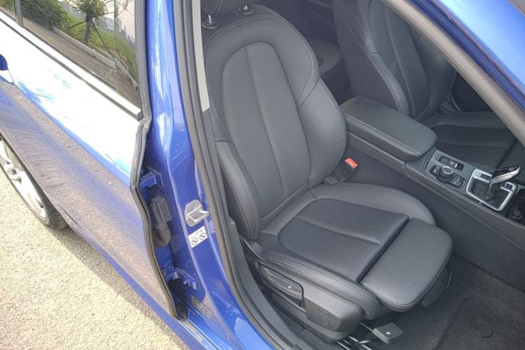 Used BMW 1 Series 2020 120i M Sport Package Right Front Seat