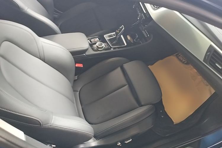 Used BMW 1 Series 2020 125i M Sport Package Right Front Seat