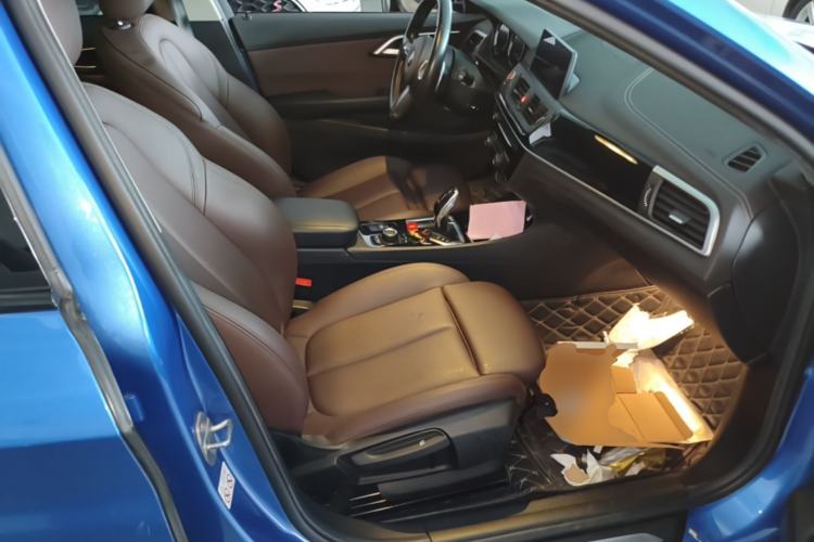 Used BMW 1 Series 2020 125i Leading Model M Sport Package Right Front Seat