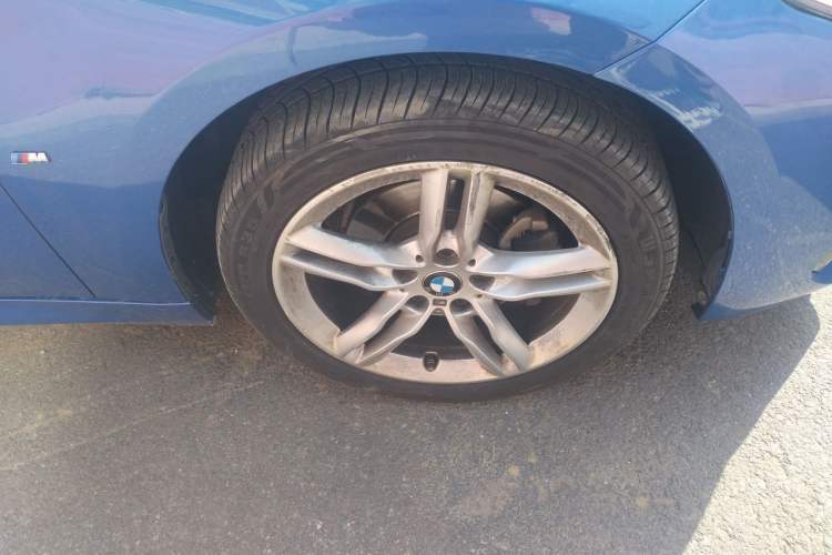 Used BMW 1 Series 2020 120i M Sport Package Right Front Wheel Hub
