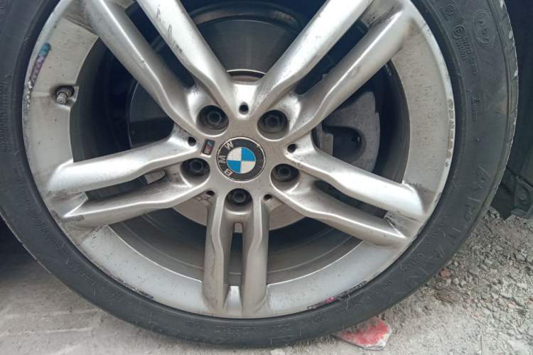 Used BMW 1 Series 2020 120i M Sport Package Right Front Wheel Hub