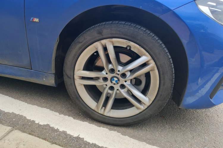 Used BMW 1 Series 2020 120i M Sport Package Right Front Wheel Hub