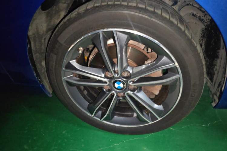 Used BMW 1 Series 2020 120i Fashion Model Right Front Wheel Hub