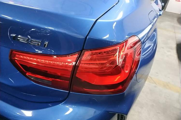 Used BMW 1 Series 2020 125i Leading Model M Sport Package Right Rear Taillight