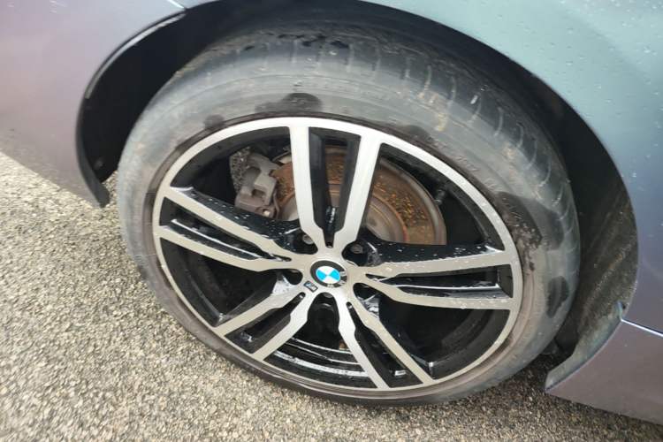 Used BMW 1 Series 2020 125i Leading Model M Sport Package Right Rear Wheel Hub