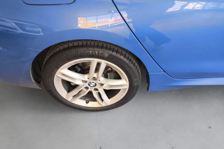 Used BMW 1 Series 2020 120i M Sport Package Right Rear Wheel Hub