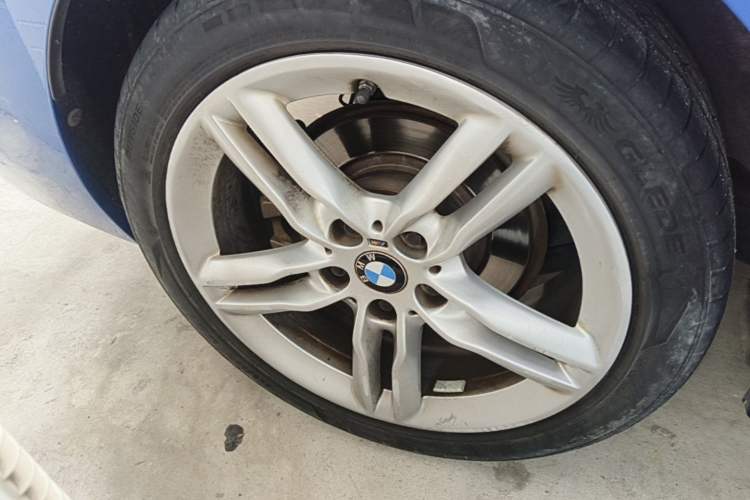 Used BMW 1 Series 2020 120i M Sport Package Right Rear Wheel Hub
