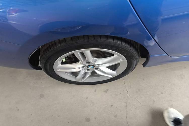 Used BMW 1 Series 2020 120i M Sport Package Right Rear Wheel Hub